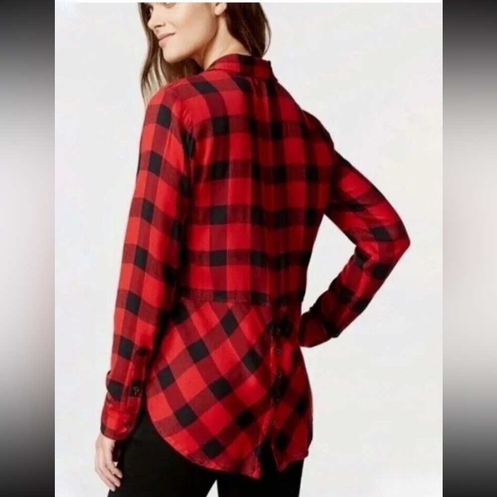 Lucky Brand Red and Black Buffalo Plaid Shirt with split back. NWT $60 MSRP. MED